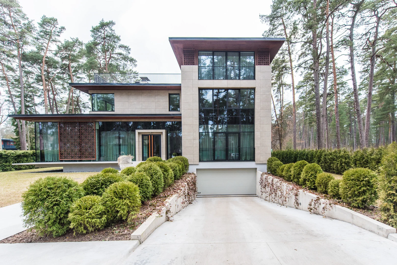 Exterior photography by Andrejs Zavadskis - Photo 67